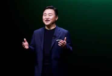 Samsung's Mobile Division President Thinks Mobile AI Is Revolutionary