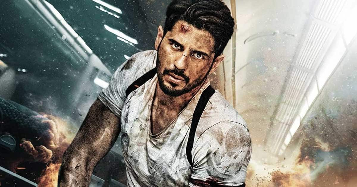 Sidharth Malhotra Says “Nothing Better Than A Man In Uniform”